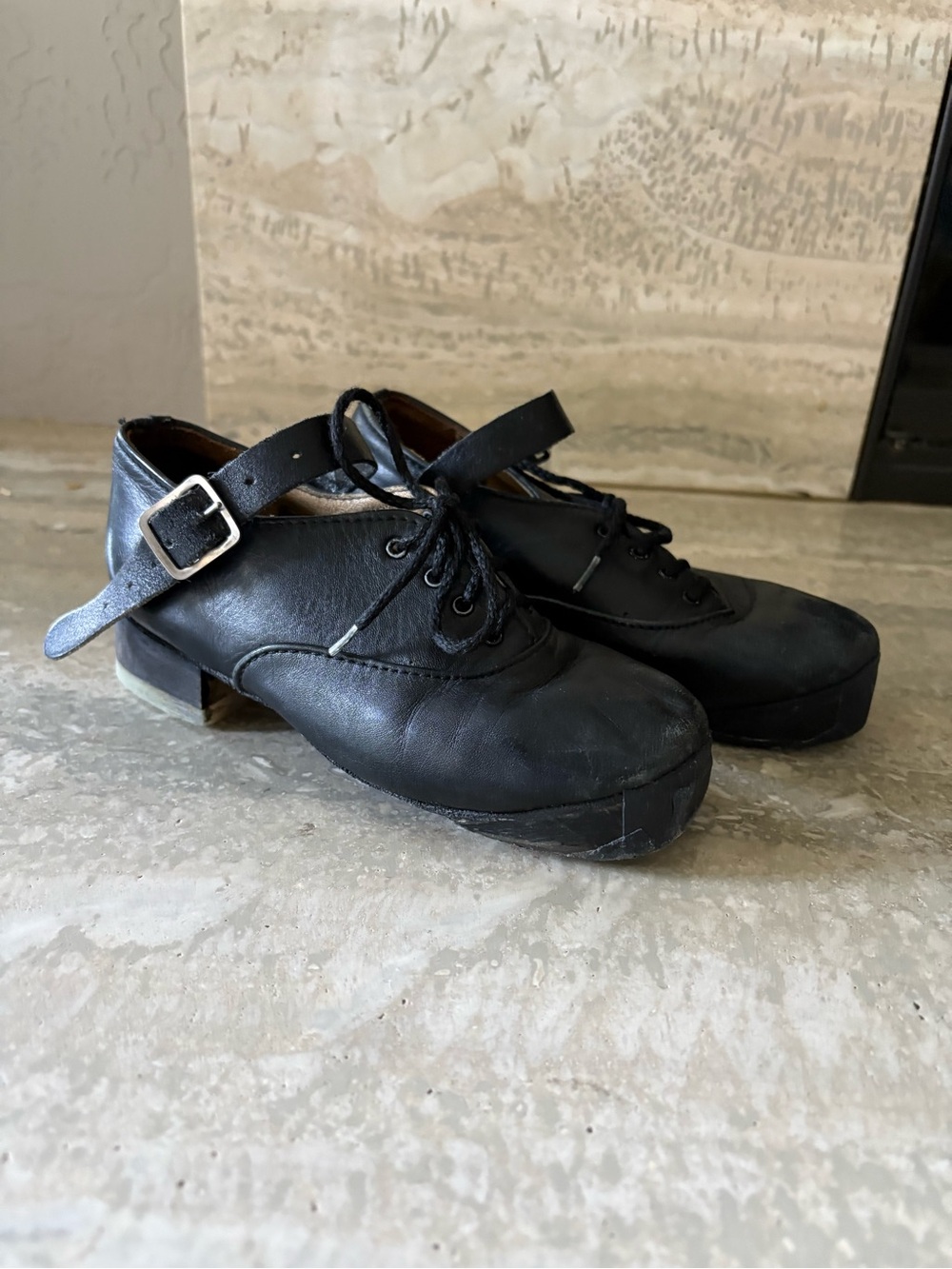 Fays Irish Dancing Shoes - size 12.5